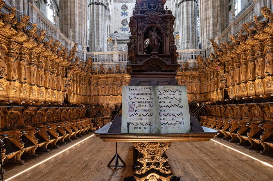A Paixão de Arvo Pärt na Catedral de St. John the Divine: Tradição e Contemporaneidade em Sintonia