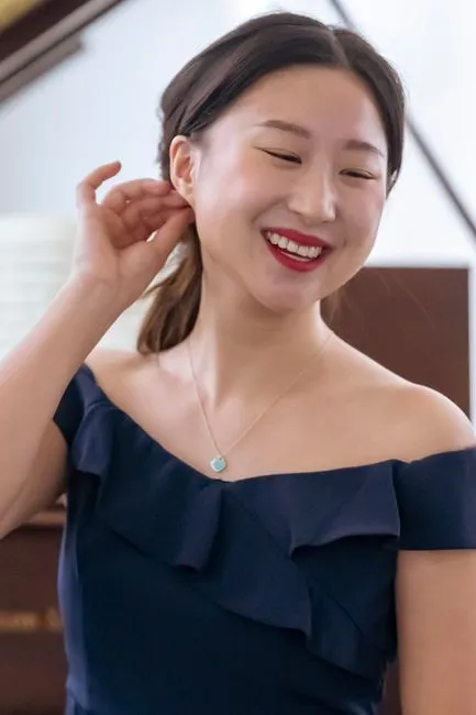 Elim Chan Rege a Filarmônica de Nova York em Um Programa de Koide, Saint-Saëns e Prokofiev