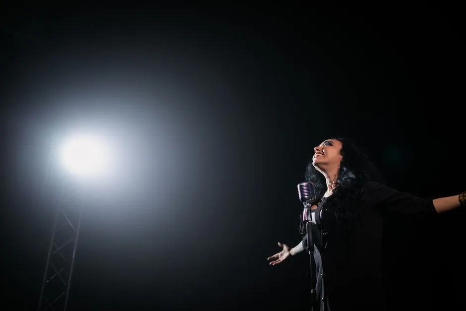 Benjamin Bernheim Domina como Hoffmann no Met: Uma Noite de Ópera Inesquecível