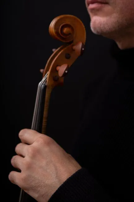 Homenagem a David Vernier: A Perda de um Gigante da Crítica Musical Clássica