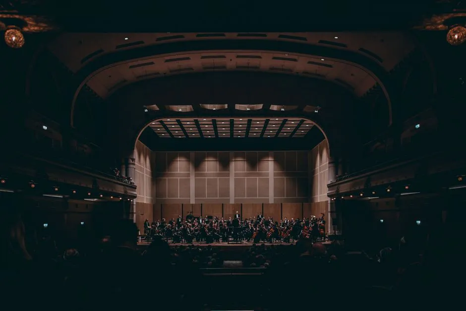 Elim Chan no Pódio da New York Philharmonic: Koide, Saint-Saëns e Prokofiev em Nova York